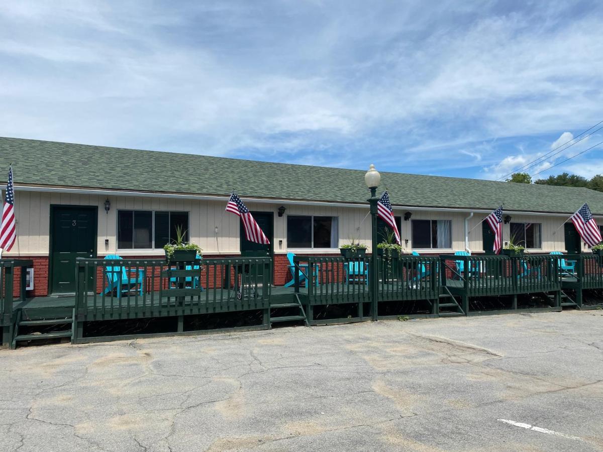 Lincoln Log Colony Hotel Lake George Exterior photo